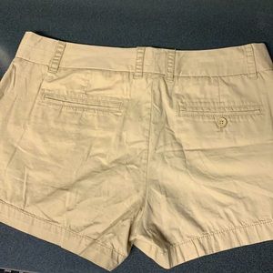 Like New! J Crew size 10 khaki shorts